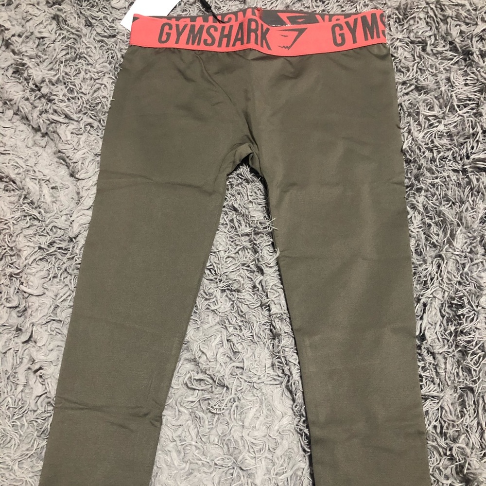 GYMSHARK FIT CROPPED LEGGINGS